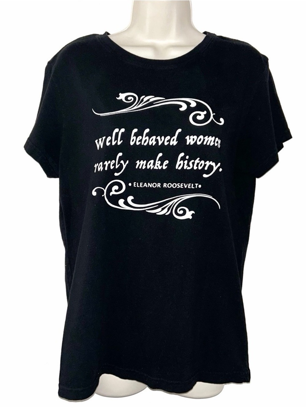 Eleanor Roosevelt Quote Black Graphic Short Sleeved Tee